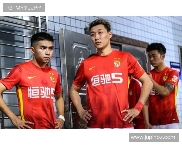 广州篮球队配合变革引发热议探讨球队未来发展新方向 广州篮球队配合变革引发热议探讨球队未来发展新方向