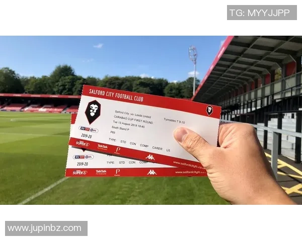 台湾足球男孩的梦想之路从小球场到国际赛场的成长故事